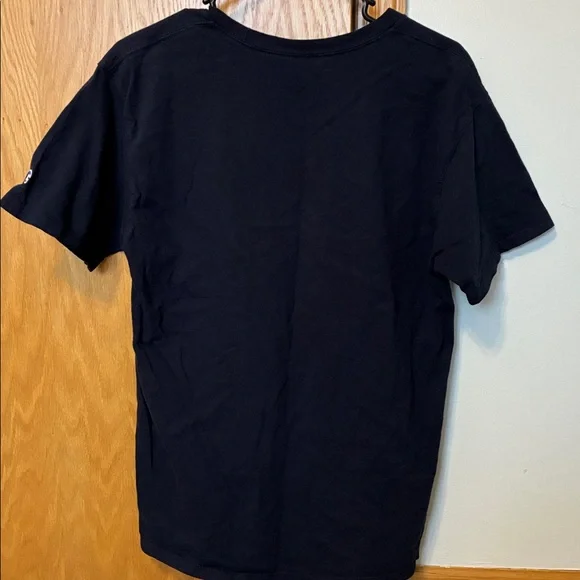Men’s Sz M Champion navy t-shirt - Picture 2 of 3